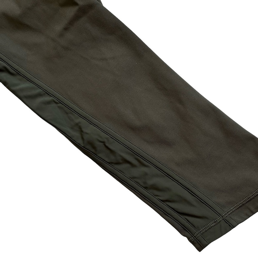 Lululemon Crop Leggings Squad Goals 17” - Picture 4 of 6